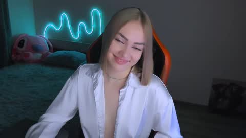 LaraKrein lk online show from April 10, 3:17 pm