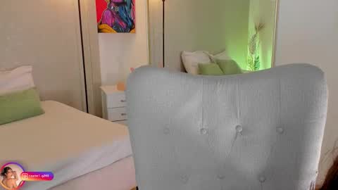 Lara  online show from November 27, 1:46 pm