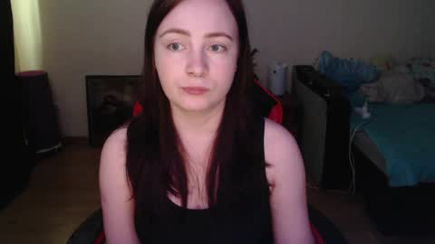 Snapshot of laralianna chatting on May 15, 9:49 am Laralianna online show from May 15, 9:49 am