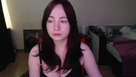 Snapshot of laralianna chatting on May 27, 11:18 am Laralianna online show from May 27, 11:18 am