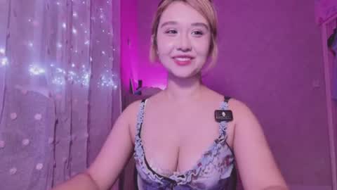 Snapshot of laramiaa chatting on August 1, 6:51 pm Lara online show from August 1, 6:51 pm