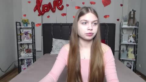 LaraPika online show from February 19, 6:31 am