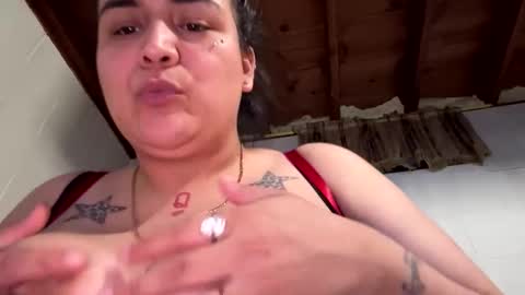 lareinapussy online show from April 27, 9:24 pm