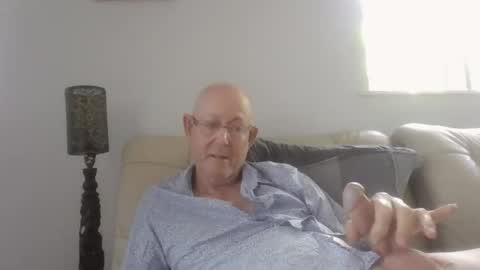 largerthan-   say hi on entry online show from January 17, 11:41 pm