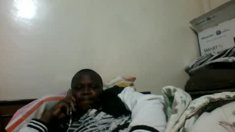 Snapshot of larisa64 chatting on June 14, 5:04 pm lisa online show from June 14, 5:04 pm