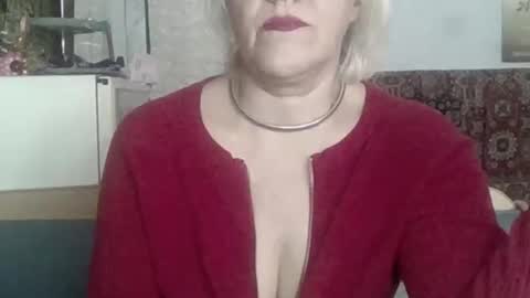 larisaq4ugo24 online show from February 11, 9:03 am