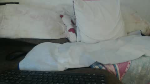 Lariss online show from January 5, 5:27 pm