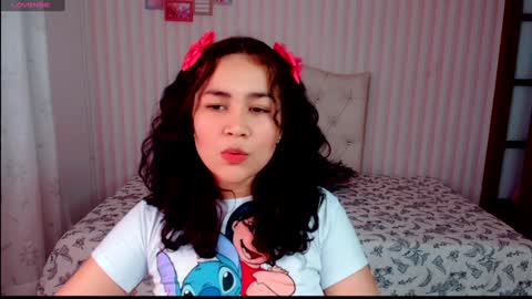 Snapshot of larissalove_doll chatting on January 31, 4:47 am Larissas online show from January 31, 4:47 am
