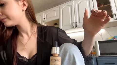 Sara online show from April 4, 11:40 am