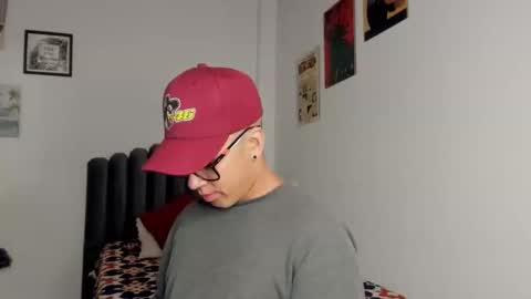 Snapshot of lass_nazar chatting on October 7, 1:25 am lass_nazar online show from October 7, 1:25 am