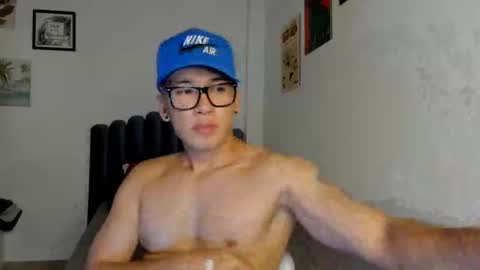 Snapshot of lass_nazar chatting on October 21, 1:17 am lass_nazar online show from October 21, 1:17 am