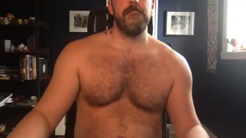 Latenightlunch online show from April 29, 7:31 pm