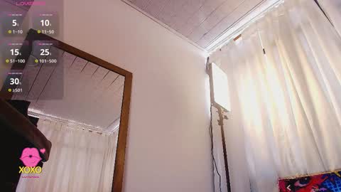 Snapshot of latex_rose_daniels chatting on March 18, 5:38 pm ROSE online show from March 18, 5:38 pm