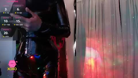 Snapshot of latex_rose_daniels chatting on July 2, 3:07 pm ROSE online show from July 2, 3:07 pm