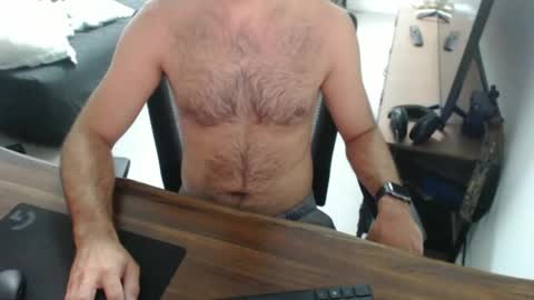 Snapshot of latexdave84 chatting on May 13, 1:25 am latexdave84 online show from May 13, 1:25 am