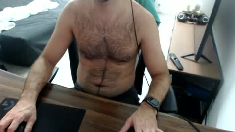 Snapshot of latexdave84 chatting on June 15, 10:17 am latexdave84 online show from June 15, 10:17 am