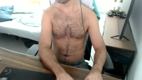 Snapshot of latexdave84 chatting on June 24, 1:26 am latexdave84 online show from June 24, 1:26 am