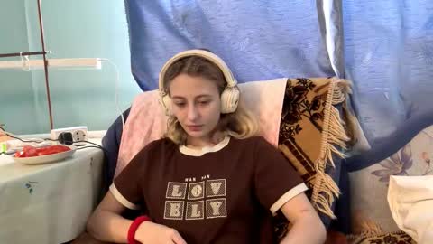 Amelia online show from February 9, 9:24 am