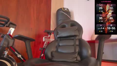 Snapshot of latin_blackmen chatting on July 6, 5:04 pm latin_blackmen online show from July 6, 5:04 pm