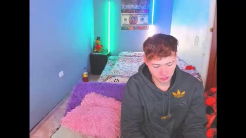 latin_boysxxx_ online show from February 23, 3:15 am