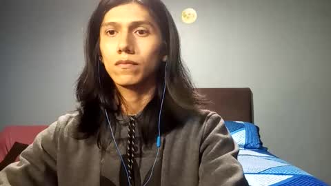 Snapshot of latin_shado chatting on October 12, 8:24 am Shado online show from October 12, 8:24 am