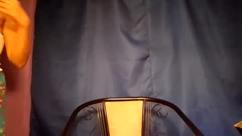Snapshot of latina_shaine chatting on May 17, 11:45 pm latina_shaine online show from May 17, 11:45 pm