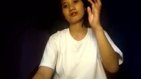 Snapshot of latina_shaine chatting on June 5, 8:20 am latina_shaine online show from June 5, 8:20 am