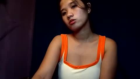 Snapshot of latina_shaine chatting on June 11, 7:06 am latina_shaine online show from June 11, 7:06 am