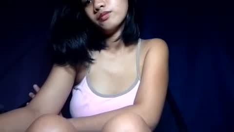 Snapshot of latina_shaine chatting on July 9, 7:12 am latina_shaine online show from July 9, 7:12 am