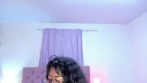 Snapshot of latinabombsheell chatting on July 1, 6:37 am Martina online show from July 1, 6:37 am