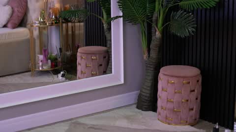 Latina online show from March 30, 5:14 pm