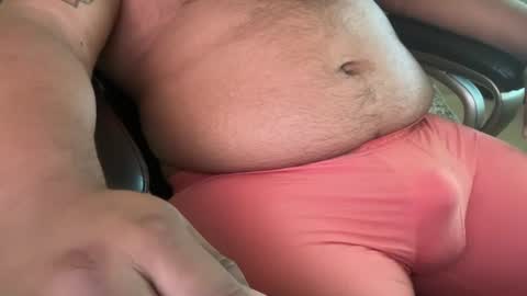 Snapshot of latinbearchub34 chatting on July 8, 10:25 pm Latinbear online show from July 8, 10:25 pm