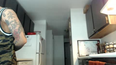 Chris online show from December 7, 1:25 am