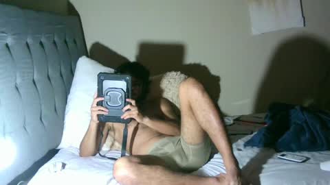 latinincognito online show from April 8, 5:29 am