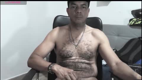 latinmartin254 online show from February 28, 4:30 pm