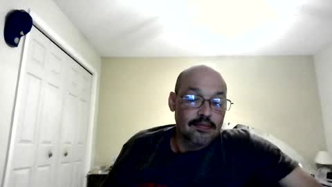 Snapshot of latinoinfla chatting on July 19, 1:20 am latinoinfla online show from July 19, 1:20 am