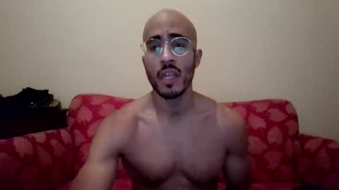 Snapshot of latinomixedbbc chatting on January 19, 5:33 am latinomixedbbc online show from January 19, 5:33 am