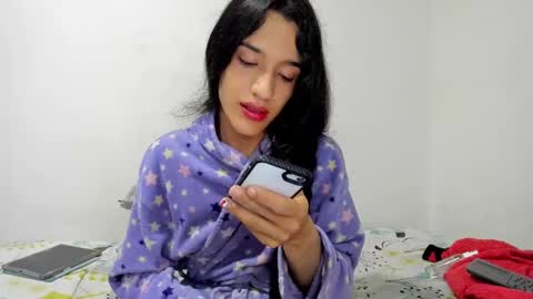 Snapshot of latinsecretfantasy chatting on January 30, 4:27 am latinsecretfantasy online show from January 30, 4:27 am