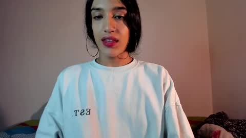 Snapshot of latinsecretfantasy chatting on February 6, 10:04 am latinsecretfantasy online show from February 6, 10:04 am