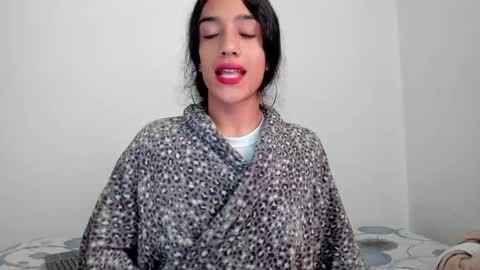 Snapshot of latinsecretfantasy chatting on March 4, 4:52 pm latinsecretfantasy online show from March 4, 4:52 pm