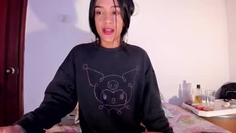 latinsecretfantasy online show from March 3, 8:53 am