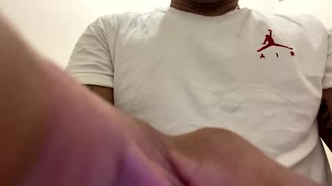Snapshot of latn_73 chatting on April 28, 2:38 am Mexakin online show from April 28, 2:38 am