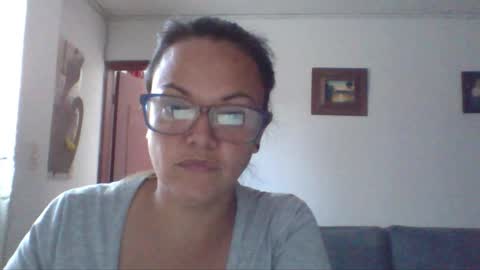 Snapshot of lau16310 chatting on February 20, 4:29 pm Laura online show from February 20, 4:29 pm