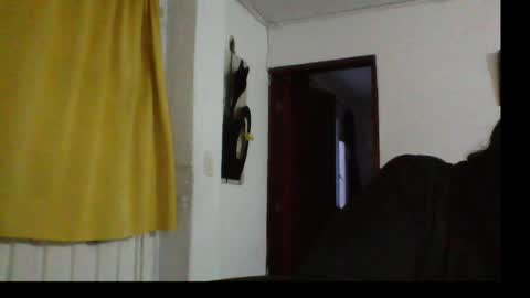 Snapshot of lau16310 chatting on May 27, 11:13 pm Laura online show from May 27, 11:13 pm