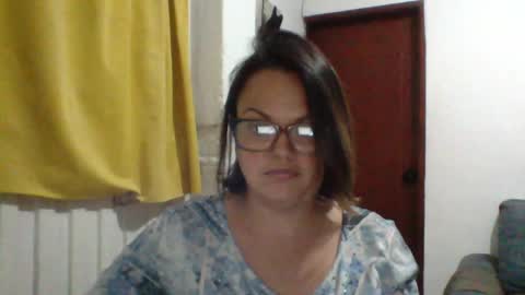 Snapshot of lau16310 chatting on June 8, 11:05 pm Laura online show from June 8, 11:05 pm