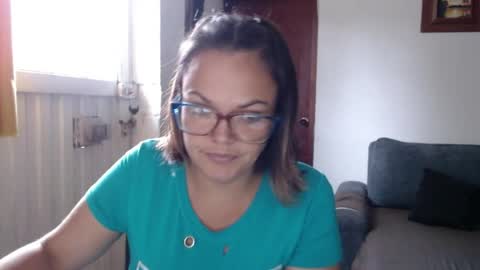 Snapshot of lau16310 chatting on July 16, 4:02 pm Laura online show from July 16, 4:02 pm