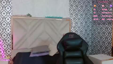 Snapshot of laulin_tay chatting on May 8, 3:12 am laulin_tay online show from May 8, 3:12 am