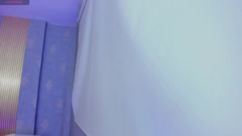 Snapshot of laulin_tay chatting on June 8, 3:18 am laulin_tay online show from June 8, 3:18 am