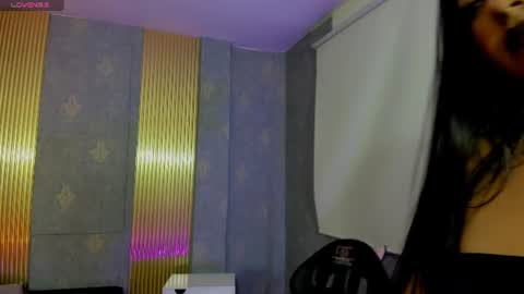 Snapshot of laulin_tay chatting on June 9, 3:29 am laulin_tay online show from June 9, 3:29 am