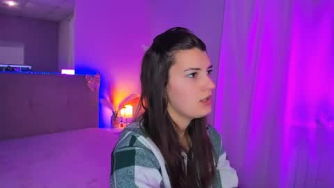 Laura online show from April 8, 5:07 am